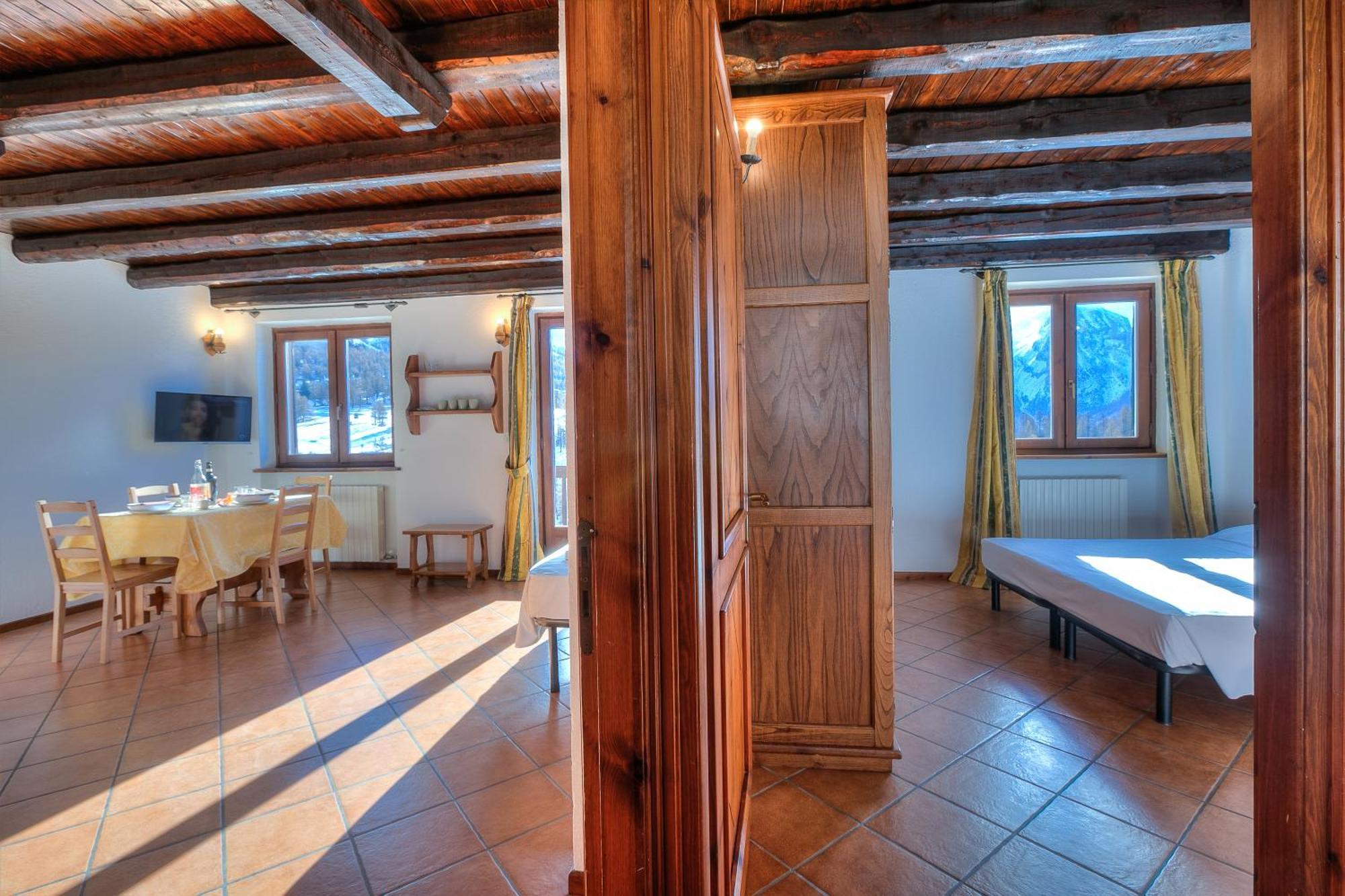 Belvedere Apartments - Happy Rentals Sestriere Luaran gambar