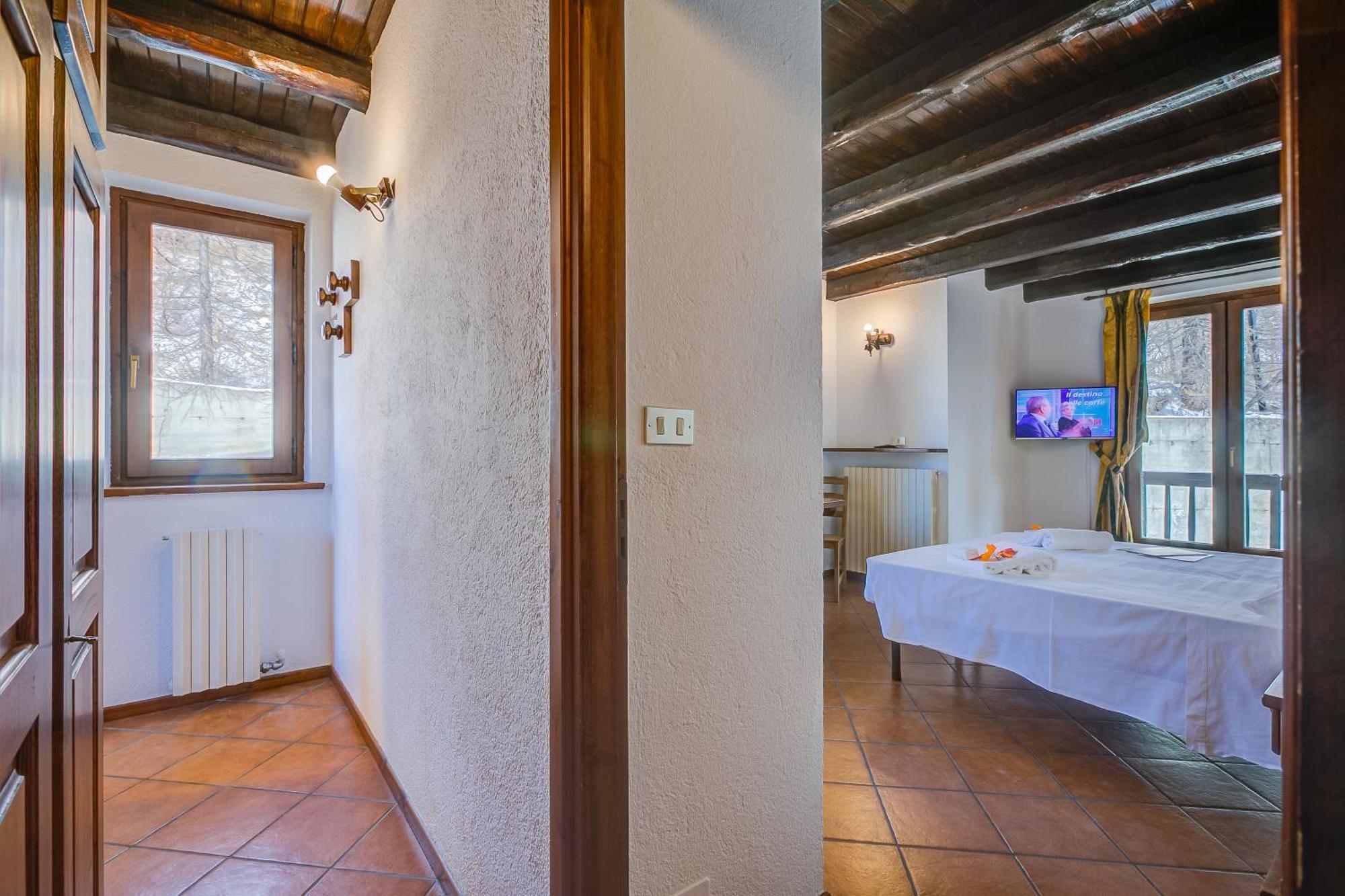 Belvedere Apartments - Happy Rentals Sestriere Luaran gambar